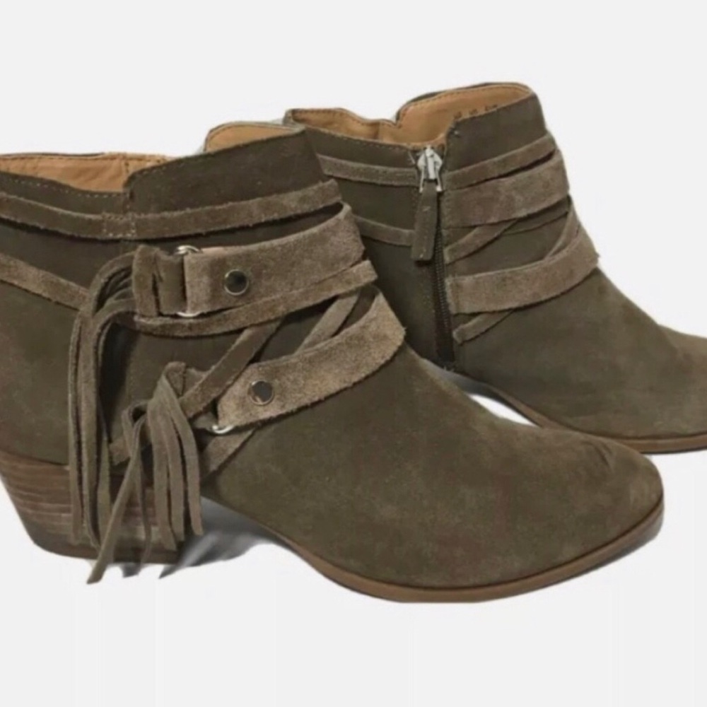 Franco Sarto Gonzalez leather tassel boots. Size 10.